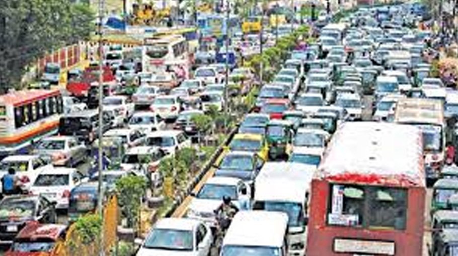 No end in sight to gridlock  in city 
