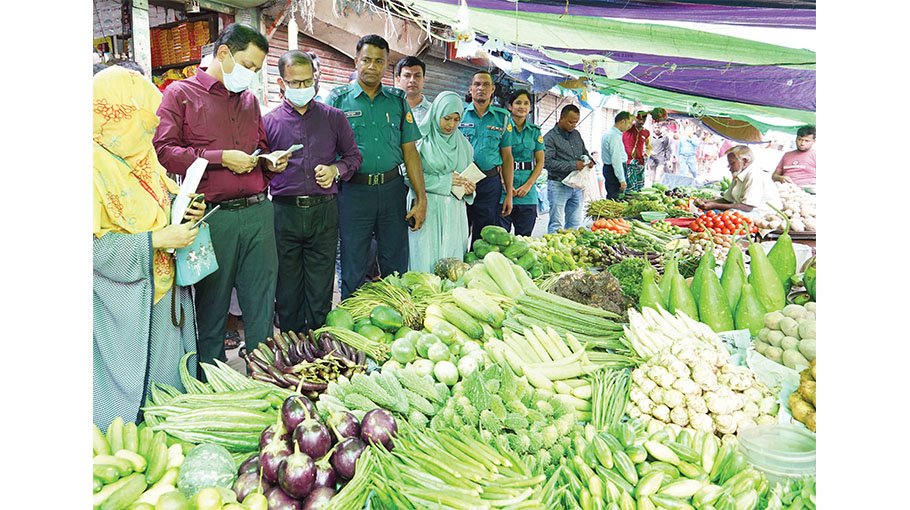 Traders fined Tk 12,500 during market  monitoring drives