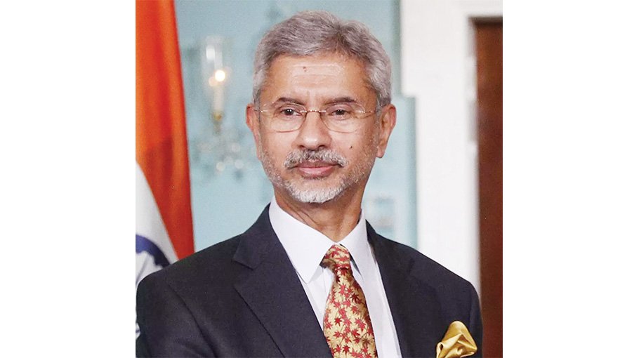 Indian foreign minister to visit Pakistan after a decade