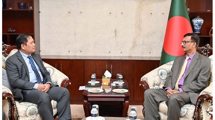 Dhaka concerned over fresh influx of 40,000 Rohingyas 