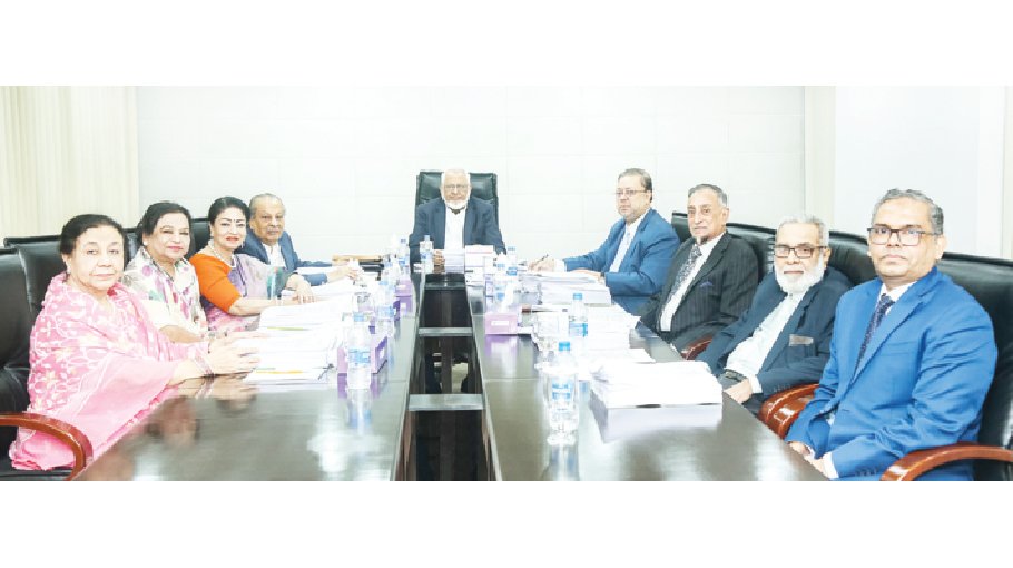 Southeast Bank holds 745th Board Meeting