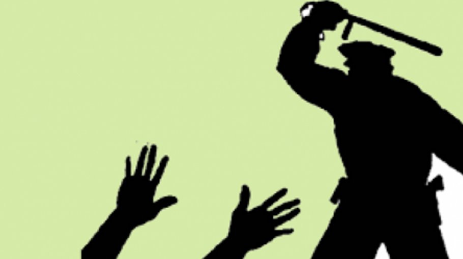 Police disperse protesting RMG workers