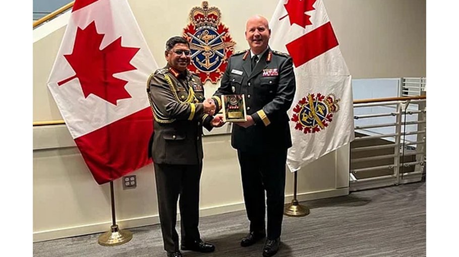 Army chief discusses defense cooperation, visa facilitation   with Canada