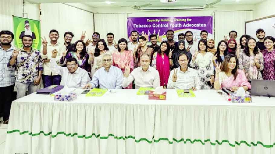 Speakers call for strengthening tobacco control law to protect youth