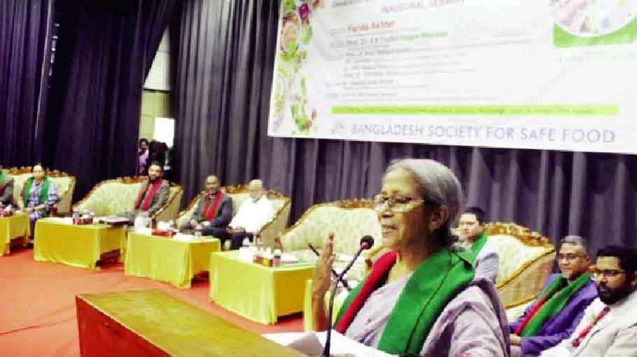 Govt working to control commodity prices: Farida 