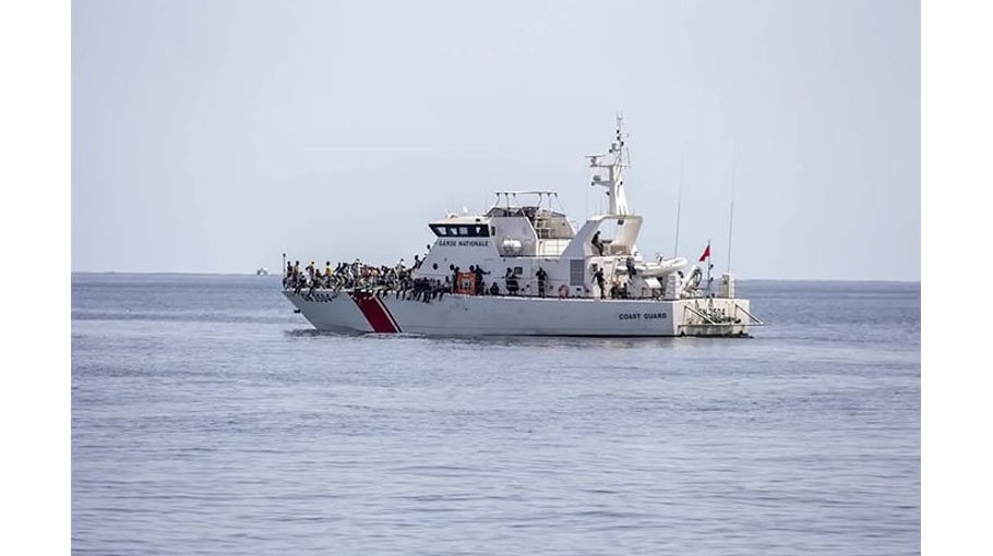 15 people found dead off Tunisia coast