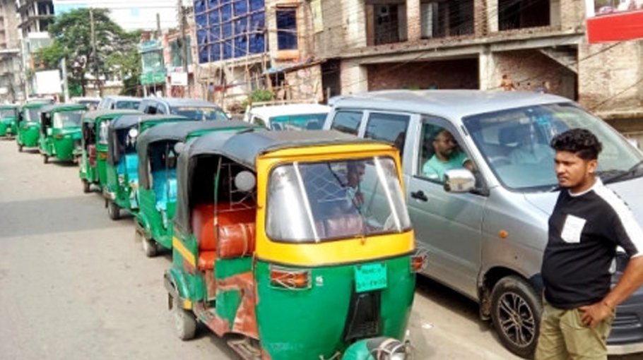 Gas crisis hits CNG filling stations in Sylhet