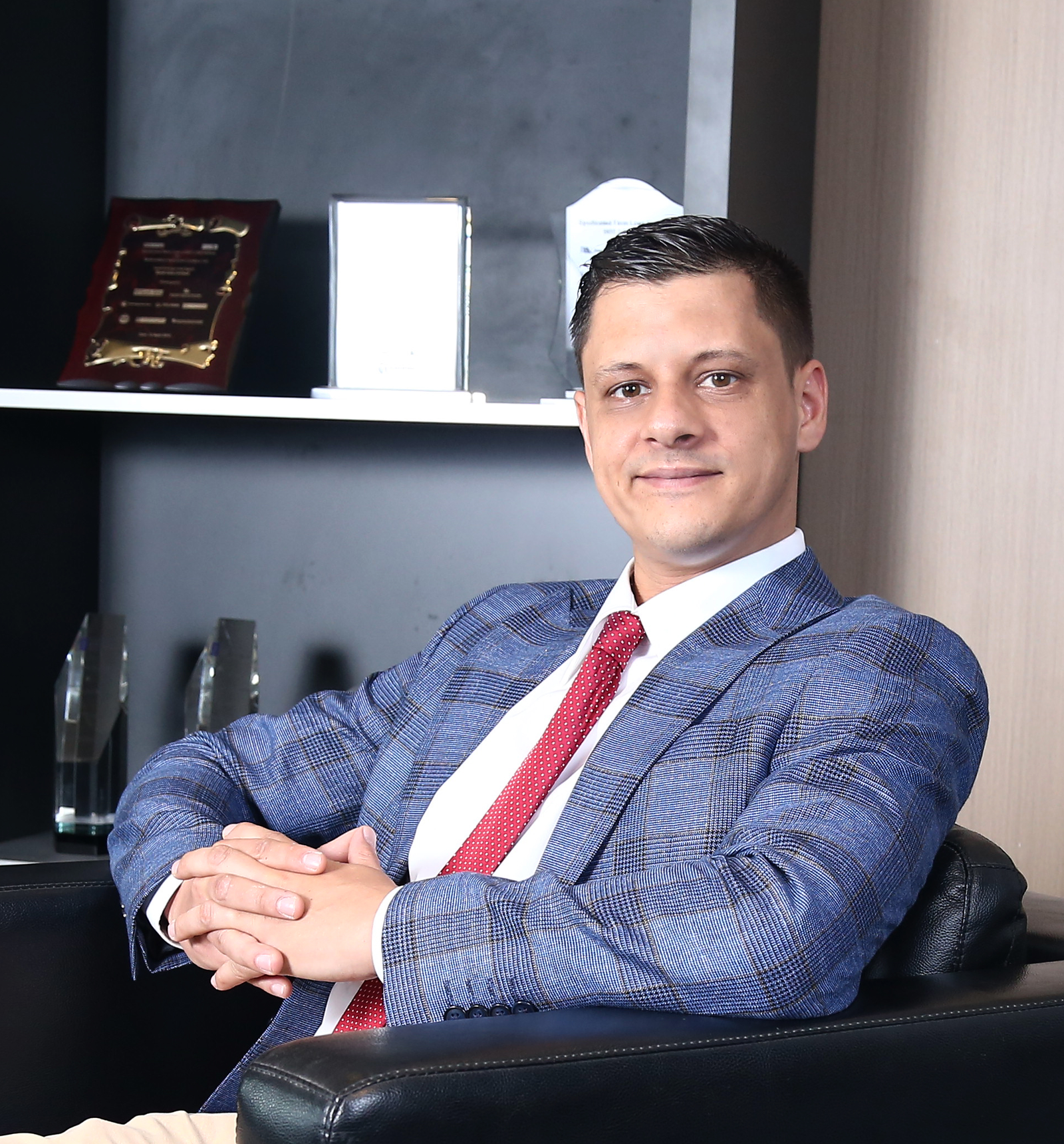 Robin Razon becomes chairman of Jamuna Bank