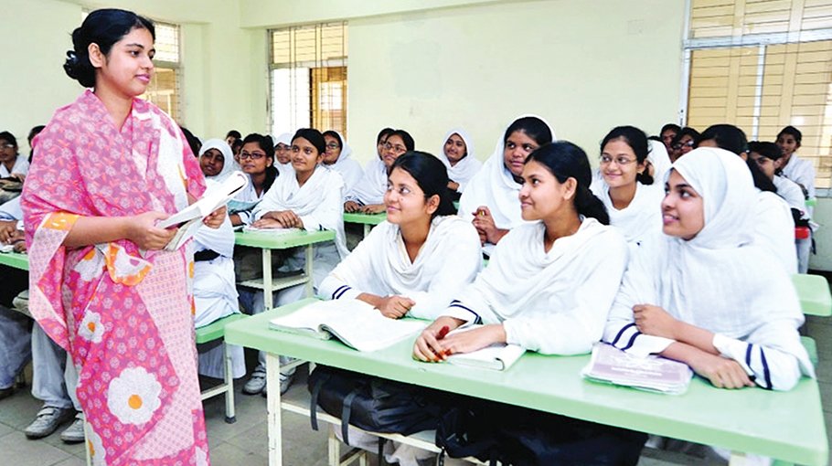 MPO teachers begin transfer applications