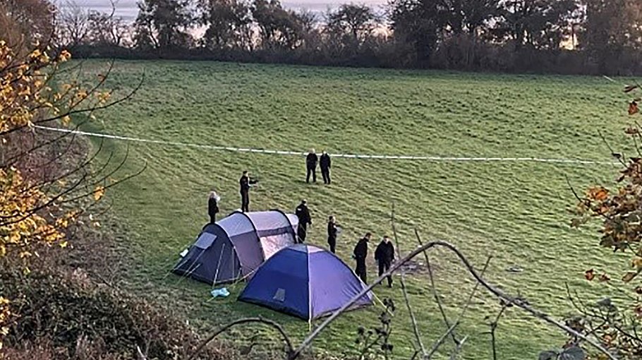 Teen girl stabbed in UK