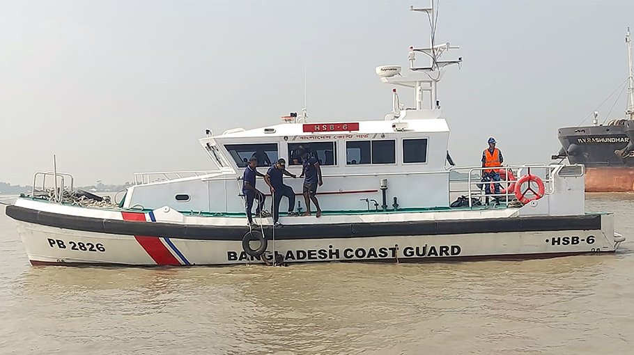 Drive on to rescue missing man after ship collision