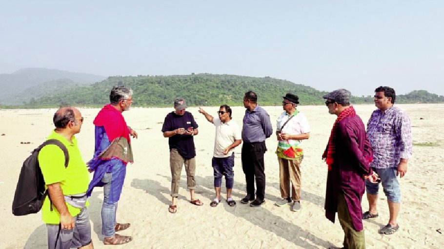 ‘White stones looted from Sylhet quarries during political changeover’