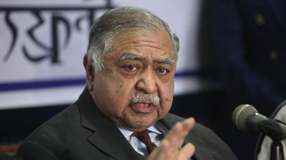Dr Kamal tells reform commission to make Constitution contemporary