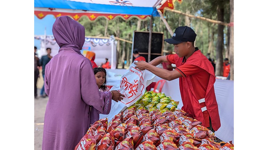 Four-month long plastic clean-up drive launched in Cox’s Bazar