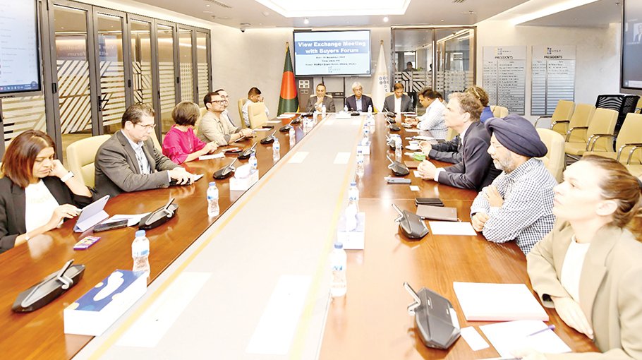 Global brands urged to continue support  for Bangladesh’s RMG sector