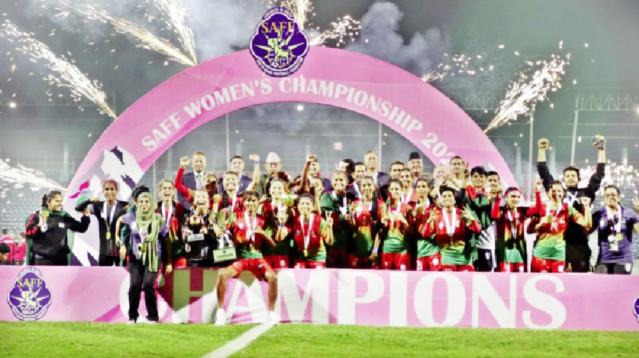 Women booters rewarded