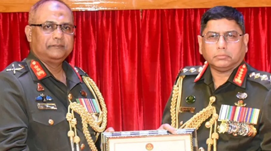 Army Chief inducted into Hall of Fame at Bangladesh Military Academy