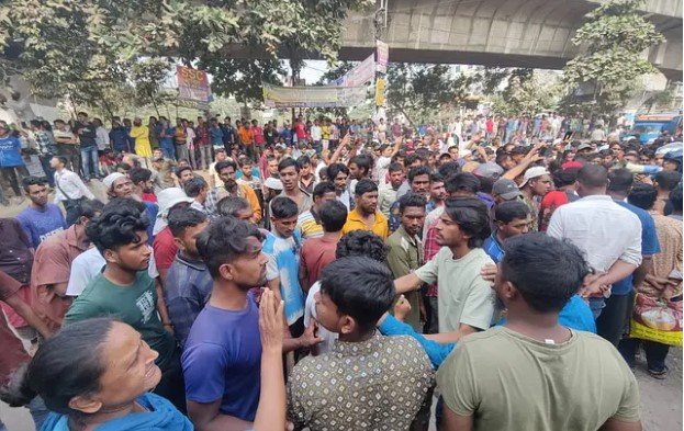 Battery-run vehicle workers postpone protests after police assurances