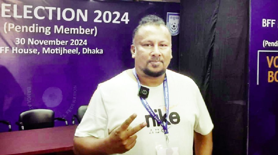 Moni elected EC member