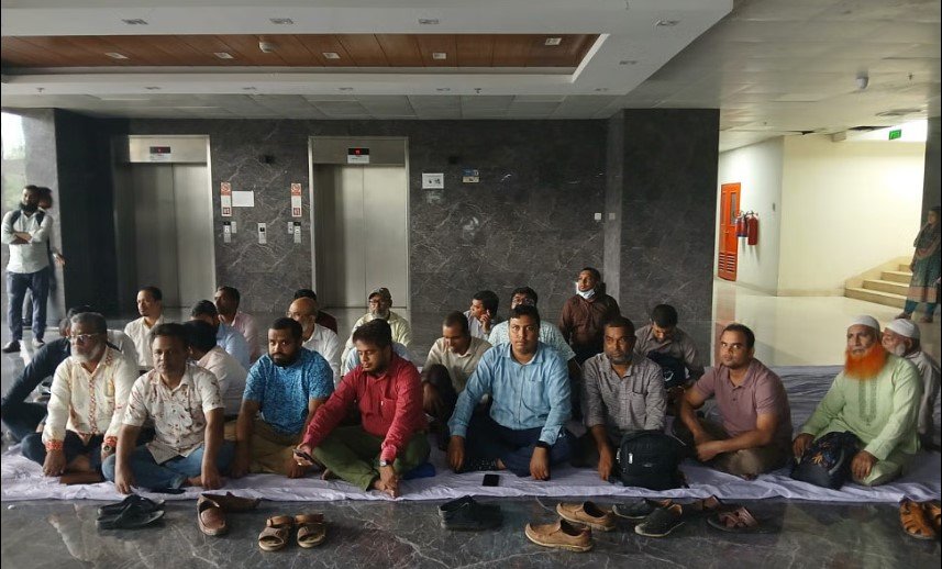 NBR officials continue protest against ordinance