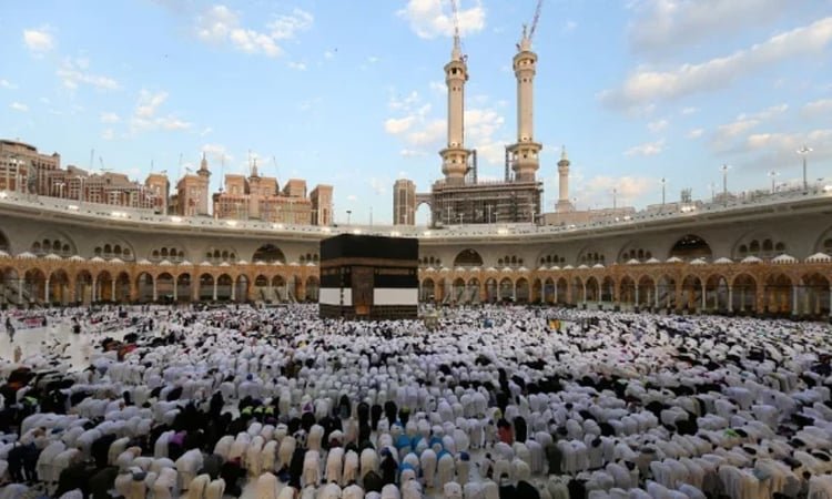 85,164 Bangladeshi hajj pilgrims reach Saudi Arabia