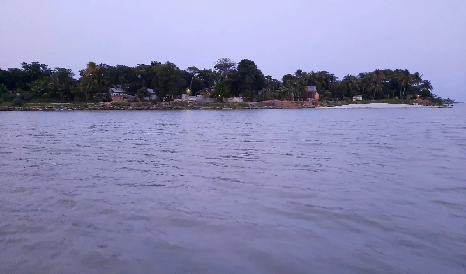 Water level in 69 rivers rises, 45 falls: FFWC