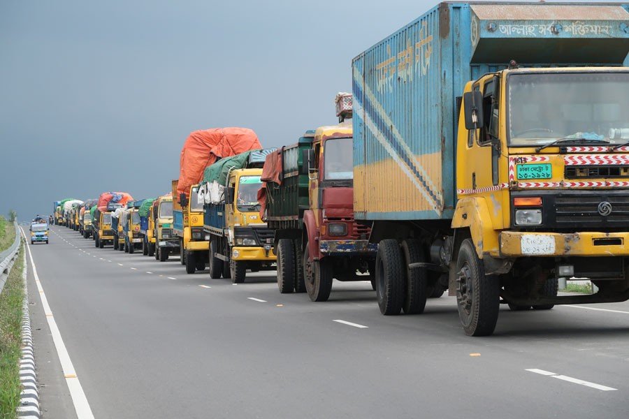 Movement of trucks, covered vans, lorries restricted on highways for 6 days
