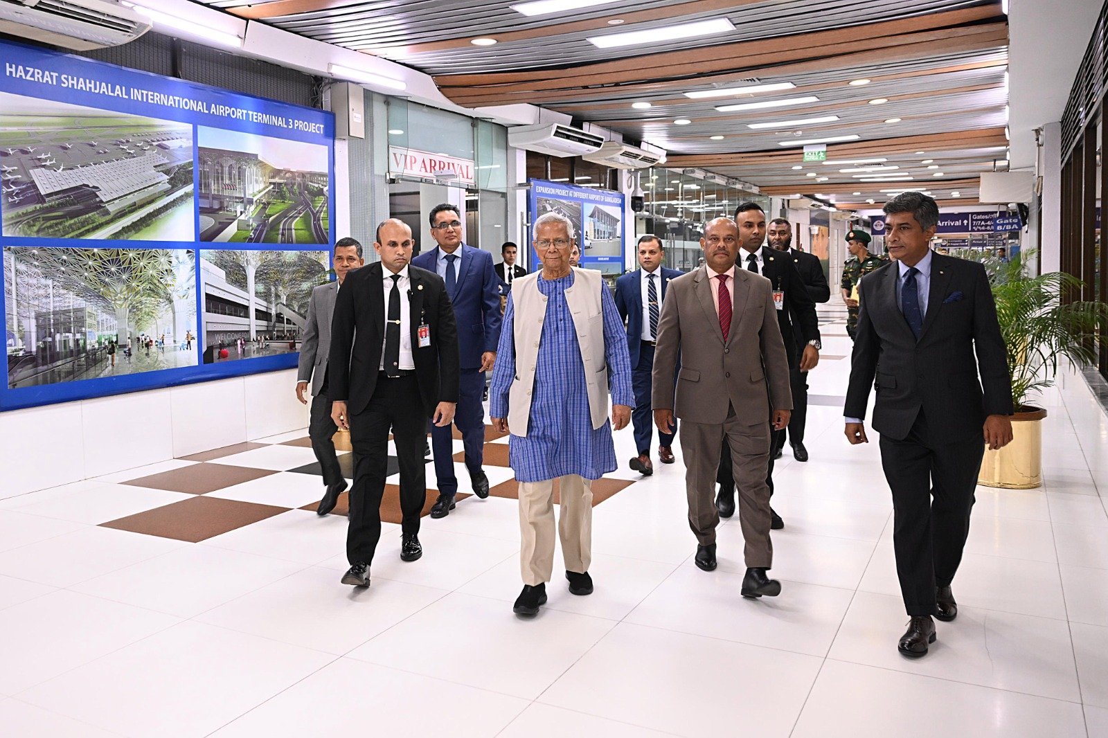 Dr Yunus off to London on four-day tour 