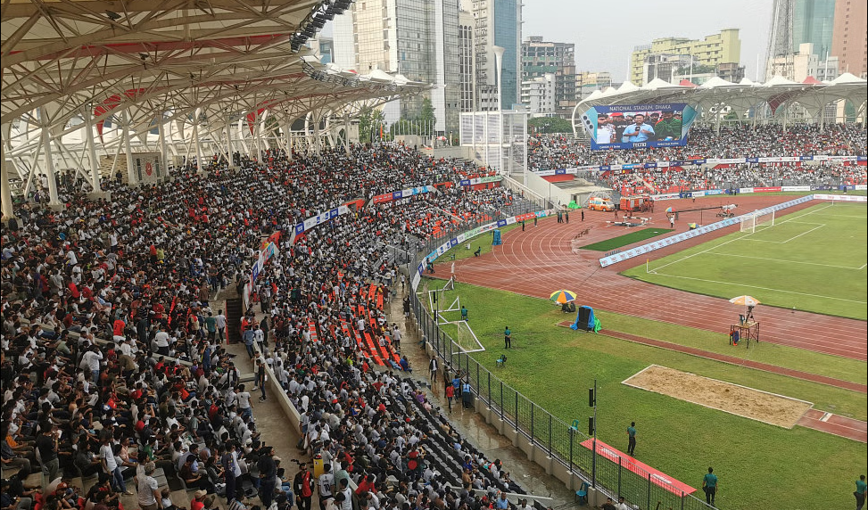 National Stadium turns to sea of football fans