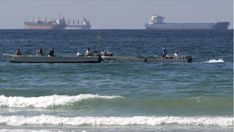 Oil sells off as traders calmly look beyond the bombs in the Middle East