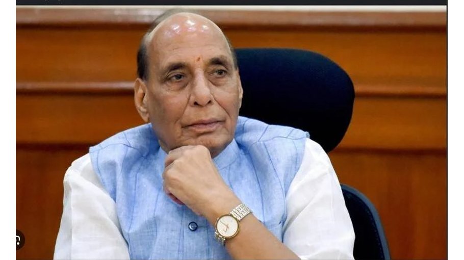 India defence minister heads to China   summit