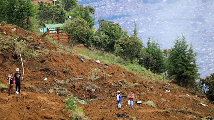 Colombia   landslide   death toll   rises to 16