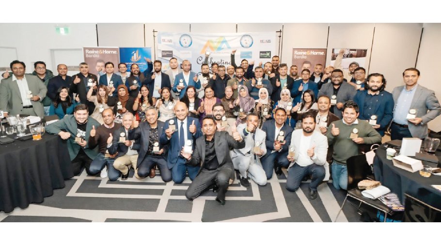 AIUB alumni held reunion in Australia