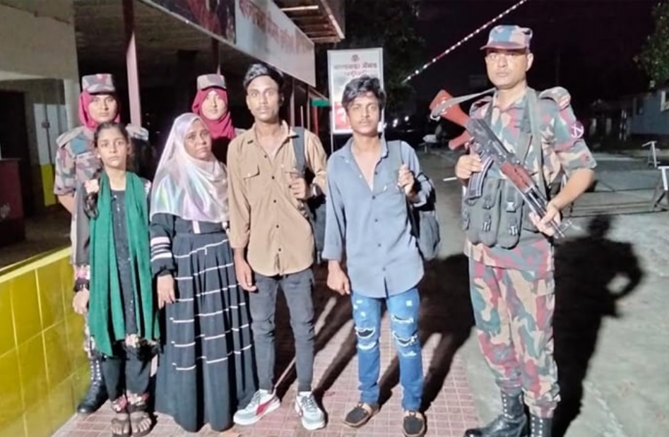 BSF pushes 9 more people including 3 children into Bangladesh