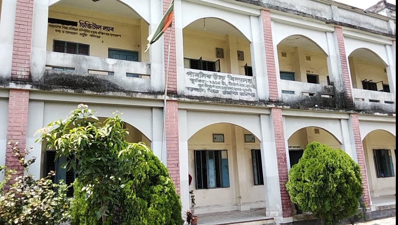 Dinajpur student allegedly humiliated over unpaid exam fee