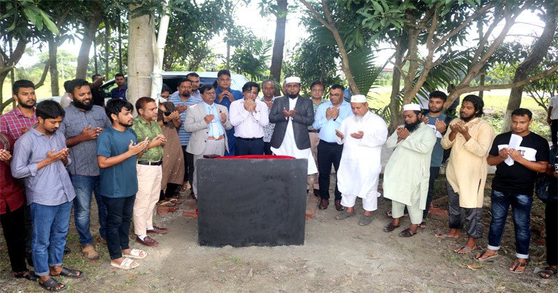 GSTU VC lays foundation of mosque 