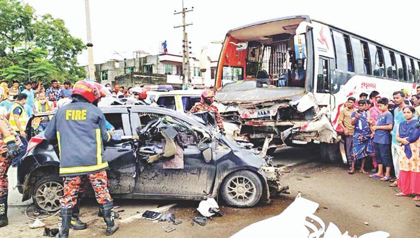 Tame alarming rise in road crashes