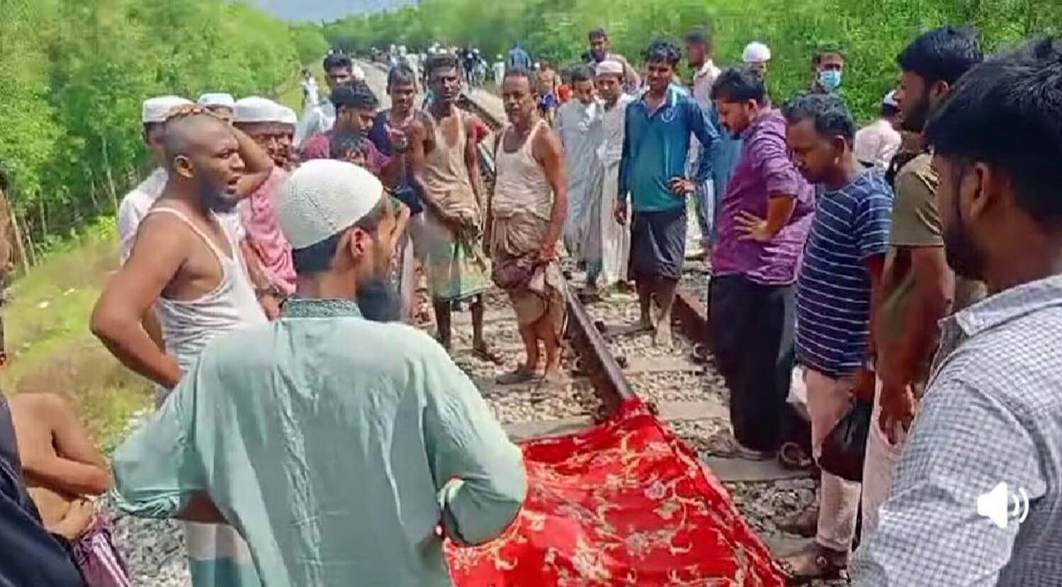 Youth crushed to death by train in Cox’s Bazar