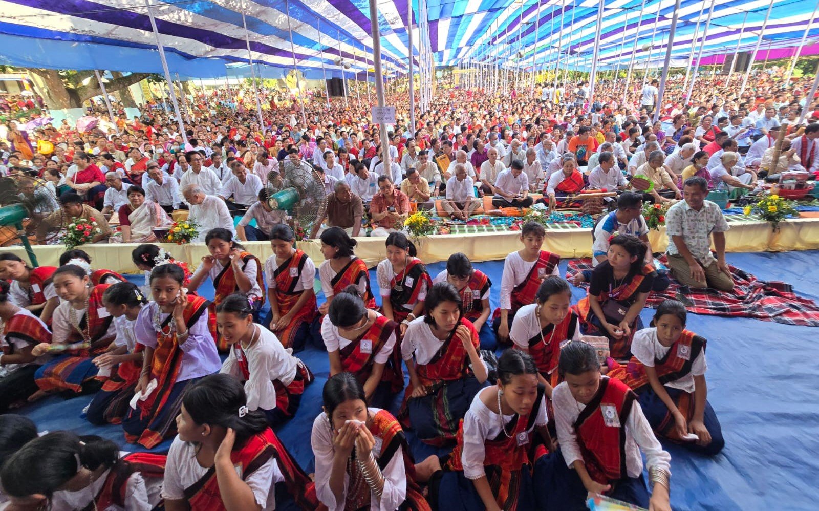 'Katin Chibar Dan' fest concludes in Rangamati with robe offerings