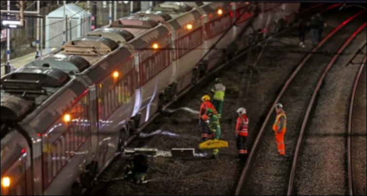 UK train stabbing leaves 10 hospitalized, 9 critically injured