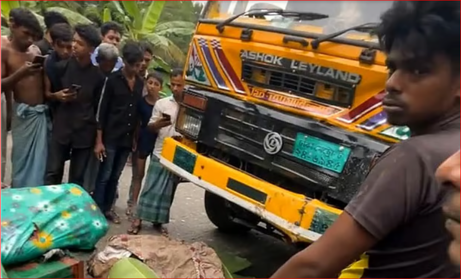 2 women among 5 killed in Noakhali road accident