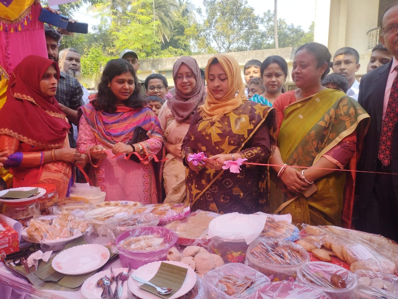 Cake festival held in Narail 