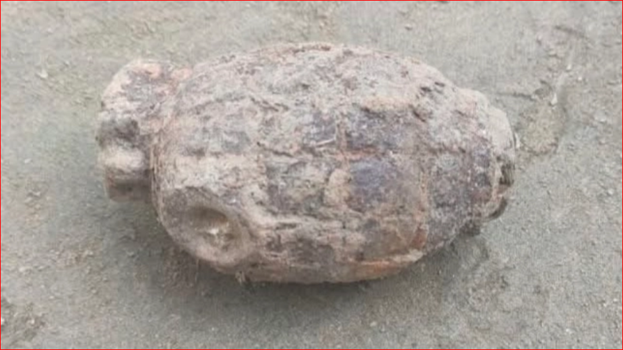 Abandoned grenade recovered in Lalmonirhat