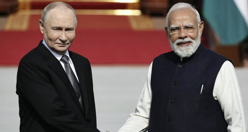 Putin, Modi announce $100b trade target by 2030