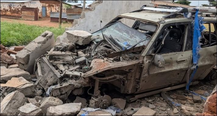 Deadly explosion in eastern Congo leaves 30 killed amid army dispute with supportive militia