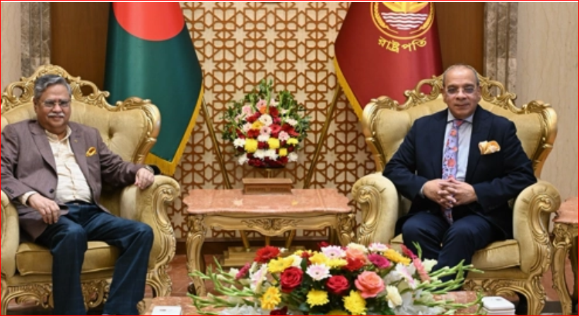 Chief Justice pays courtesy call on President