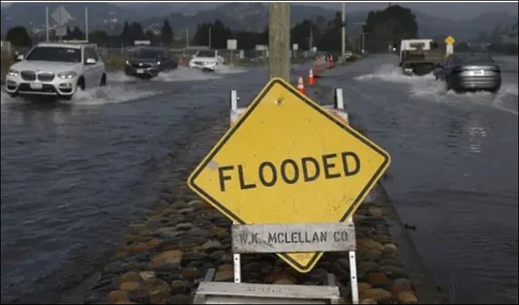 Major California storm brings heavy rain, snow, evacuations