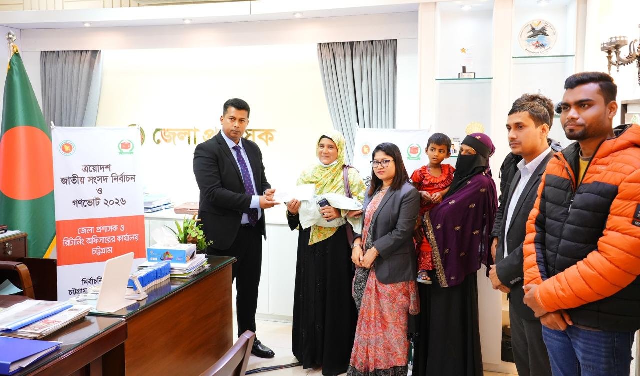 Ctg DC takes responsibilities of two ailing kids rescued in Anwara