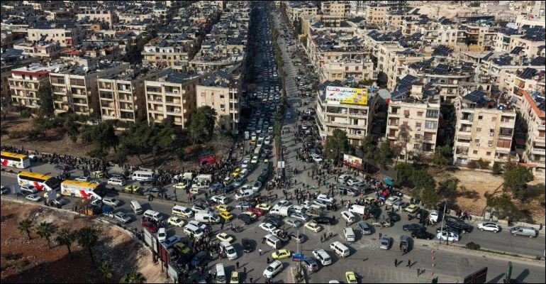 Tens of thousands flee Aleppo amid Syrian-Kurdish clashes