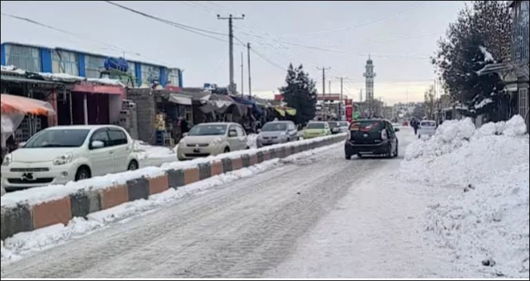 At least 61 dead as heavy snowfall, rain lash Afghanistan 
